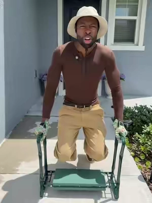 The best garden tool I’ve purchased #gardeningessentials #gardeningstool #tiktokshopfathersday #fathersdaygiftideas 