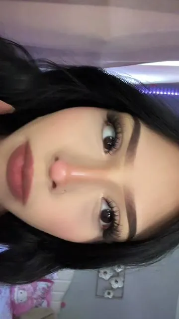 lashes ate🤏🏼