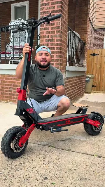 Este scooter eléctrico todo terreno es un monstruo de dos ruedas es muy potente con un motor de 1500 watts y una velocidad de 34 mph #scooter#electricscooter #ecofriendly#tikokshop #creatorsearchinsights 