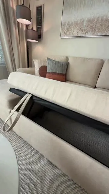 Sofá cama de 108”.  #sofa #home 