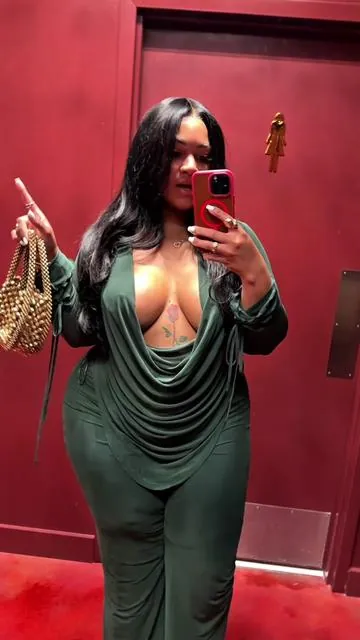 Size xl.. I got so many compliments 