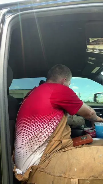 #foryou #dadsoftiktok #oneminutewithGod #wewagator 