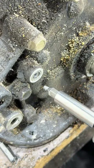 The nightmare of stripped bolts with broken heads! #summervibes #tools #globalpick #diy #Boltsandscrews