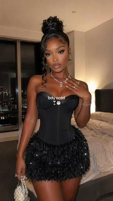 omg… this dress 🍸 #birthdayoutfit #birthdaygirl #blackdress #partyoutfits #birthdaydress 