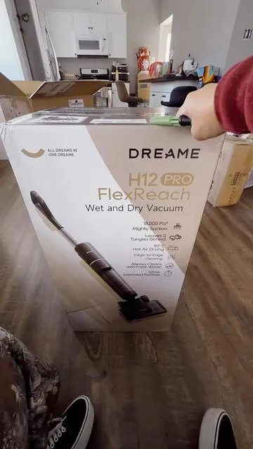 This is what @DreameUS is made of! I don’t know why I hesitated so long to buy this Dreame mop vac even after doing over a year of research! Never going to regular mopping again! #dreame #vacuummop #housecleaningtips #memorialdaysale #tiktokshopcreatorpicks 