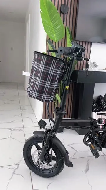 Usted no quería una bicicleta con envío gratis y en excelente condiciones esta es la tipa ahí está mira súper buena y la más vendida lo mismo para Cuba y para cualquier parte#tiktokshopstockup #bicicletaelectrica #cuba 