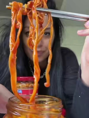 How do you describe spicy heaven in a jar through a phone? 