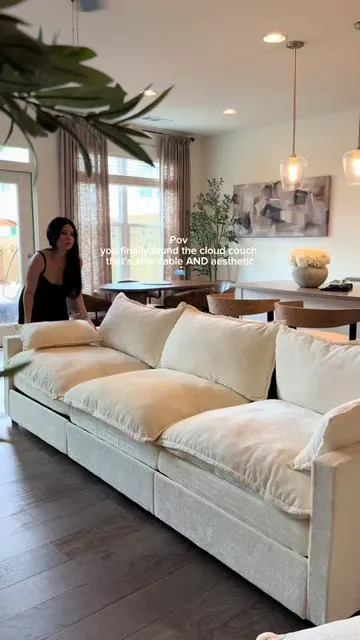 Este sofá parece de lujo… pero el precio honestamente sorprende🛋️ #summerVibes #couch #furniture #cloudcouch 