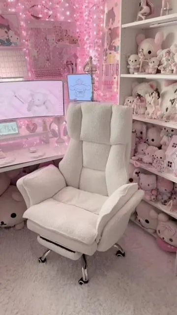I love the fabric look so much it looks so cozy 🤍 @Homrelexa #fyp #pinksetup #gamingsetup #girlysetup #gamergirl 