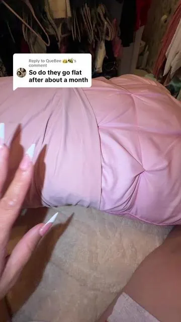 Replying to @QueBee 👑🐝 #hotelpillows #officiallyeirene #dealforyoudays #luxurypillows #newdropsforyou 