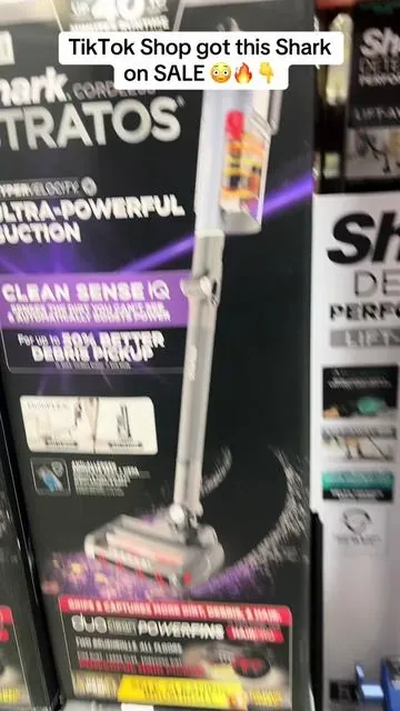This Shark vacuum got my floor looking brand new 😮‍💨🔥 TikTok Shop deals are actually crazy right now… link below before it sells out! #s#sharkvacuumt#tiktokshopfindsc#cleaningtiktokh#homefindsdealoftheday