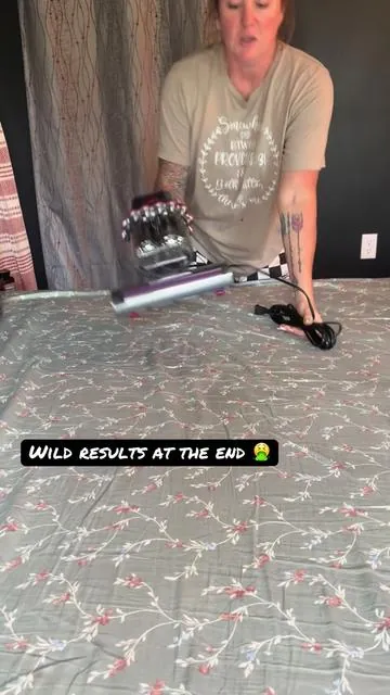 ✨ Deep clean your mattress without the hassle 👏 You don’t realize how much dust, hair, crumbs (and all the stuff you don’t wanna think about 😅) is hiding in your mattress until you use this! 💜 Saker Mattress Vacuum Cleaner ✔️ Powerful 20kPa suction ✔️ 120,000 RPM for a deep clean ✔️ Helps remove dust + pet hair fast ✔️ Lightweight & easy to use ✔️ One-touch dust removal = less mess ✔️ Great for mattresses, couches, pillows & more ✔️ Easy way to freshen up your home in minutes As a pet household over here 🐶🐱 this is one of those things that feels SO satisfying to use! 🛒 Grab it while it’s on sale—because clean bedding just hits different 💜 #ttshop #cleantok #mattressvacuum #genious #homefinds 