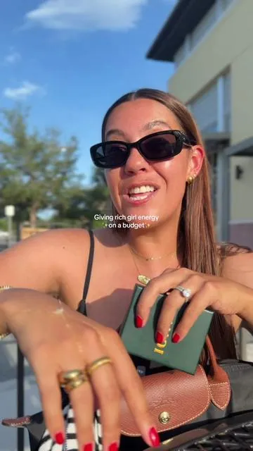 Este tennis bracelet era todo lo que le faltaba a mi colección de PAVOI 💚 ahora la necesito en todos los colores ✨ #pavoi #pavoijewelry #tennisbracelet #emerald #tiktokshopdealsforyou *results may vary *oferta limitada 