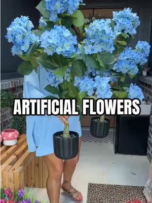 The easiest summer porch upgrade ever and they’re BEAUTIFUL! #porchflowers #porchdecor #artificialflowers #hydrangeas #dealsforyoudays 