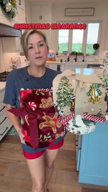 Clearance, close out deal on these Kringle express blankets! #clearance #blanket #christmasdeals #clearancefinds #qvc @QVC, Inc 
