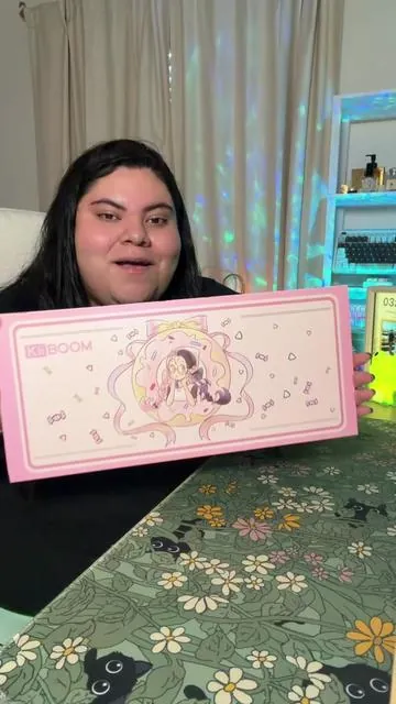 unboxing a creamy transparent keyboard ✨ #keyboard #creamykeyboards #transparentkeyboard #kiiboom #creatorsearchinsights 