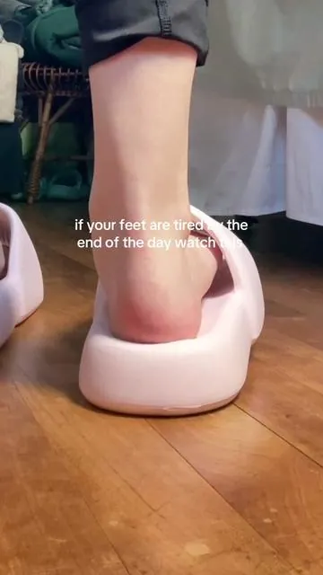 the relief I get when I put these on my tired feet 😌 like walking on air ☁️ so squishy #footpainrelief #feetpain #mellowslides #slides #comfyshoes mellow sleep cloud slides @Mellow Sleep 