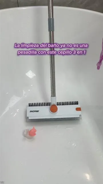 Asi deje de arrodillarme a limpiar la bañera y ahora lo uso para la casa entera 🙌😌 #tiktokshopstockup #SummerVibes #deepcleaning #cleantok #scrubbrush