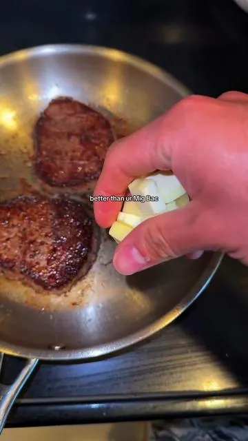 I love steak
#steak #electrolytes #eggs 