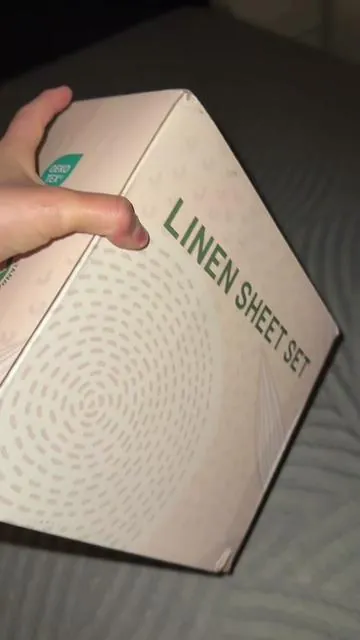 Who’s ready to stop sleeping in plastic aka polyester and switch to linen sheets?  These are 100% French Linen and available in lots of colors  . . . #linensheets 