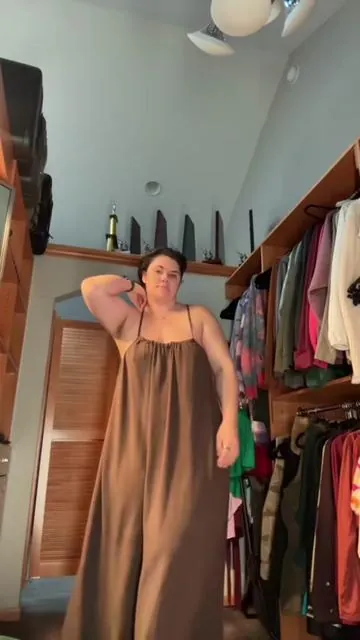 This dress will never leave my wardrobe 🤎 #dress #outfit #OOTD #confidence 