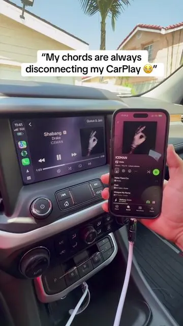 This gets super annoying 🫩🤬
#SummerVibes #carplay #carplayadapter #wirelesscarplay #cargadgets 