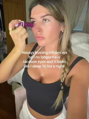 They do be knowing what they are talking abt #creatorsearchinsights #beautyhacks #undereyebags #womensbeauty 