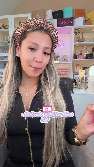💖🫧Step by step tutorial on the new Medicube No Filter Glow Set✨#medicube #glowyskincare  #dealsforyoudays #tiktokshopsummerturnup #tiktokshopcreatorpicks  Posted on 05/31/2026 | Prices & promos were accurate at time of posting but may change. This is my personal testimony. Results may vary.