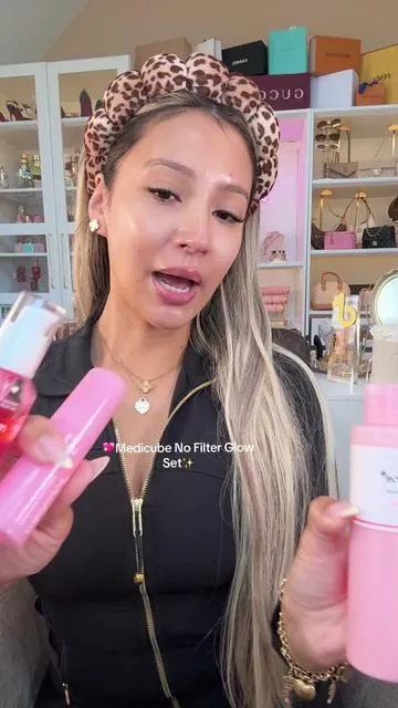 🫧🧴Medicube No Filter Glow Set #medicube #glowyskincare  #dealsforyoudays #tiktokshopsummerturnup #tiktokshopcreatorpicks  Posted on 05/31/2026 | Prices & promos were accurate at time of posting but may change. This is my personal testimony. Results may vary.