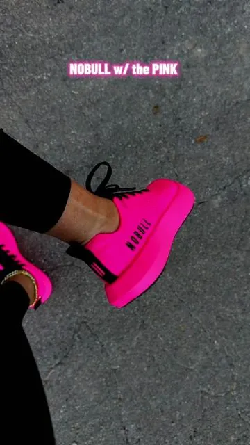 Nobull with the comfiest gym shoes and in pink 💖⚡️💪🏽 #nobull #nobullshoes #gymshoes #nobullsneakers #pinkgirl @NOBULL 