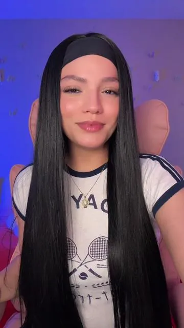 La cinta ya viene incluida con la peluca 😍 