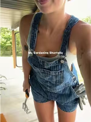 My favorite overalls for Summer. . . @Old Navy #overalls #overallsoutfits #gardeningoutfit #gardening #garden 