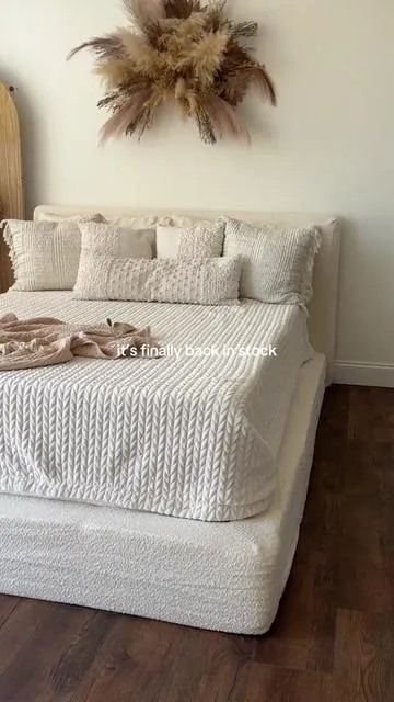 There’s a reason why everyone is obsessed with this bed, because it’s absolutely amazing and it’s back in stock. 