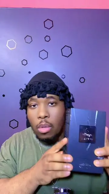 7648884708146793759