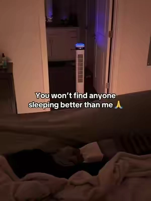 I’m only sleeping if this fan is in the room 🙂‍↕️ #lovetosleep #sleepessentials #hotsleeper #summerheat #bedroommusthaves 