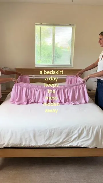 who wants to stare at clutter under the bed when you could have this cute bedskirt instead! ✨💖🛏️ #bedskirt #cleaning #bedroom #bedding #dealsforyoudays 