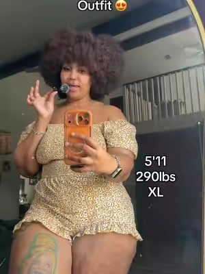 Plus size friendly summer outfit ideas 😍 vacation friendly! Super cuteeee! #mom 