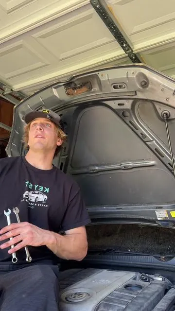 I’ve lost so many little parts before this😭 #mechanic #FathersDay #fathersdaygiftideas #mageneticmat #car 