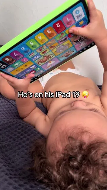 😆 That boy got the iPad 19 with AI technology 😭 #productreview #kidstoy #toddlertoy #toysfortoddlers #tabletforkids 