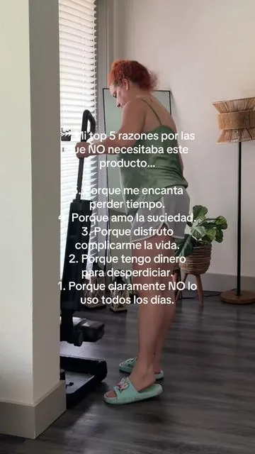 La facilidad de usar este producto para cualquier cosa🤌🏼 no necesito q se me caiga un huevo, no necesito un desastre, yo lo uso en el día y en la noche para retir el polvo y residuos de lo que entra de la calle. Y claro….si de repente se me Asun huevo, esto viene al recate 🤌🏼🤌🏼😄😁 @DreameUS #dreame #dreameproducts #homecleaning #cleaninghacks #dealsforyoudays 