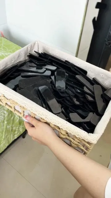 Super sticky velcro strip keeps all items stable all the time, wall-safe for household and vehicle use.#velcro #lifehack #wall #diy #Summervibes  