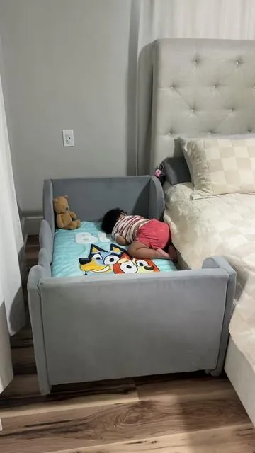 Cama mini para niños🥰 #bed #bedframe #baby #toddlersoftiktok 