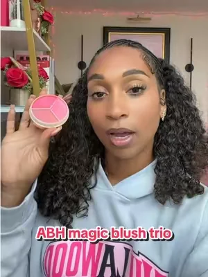 Cute lil natural beat ft. My FAVORITE blush trio from ABH😍 I said I’d get more into makeup this year👏🏾