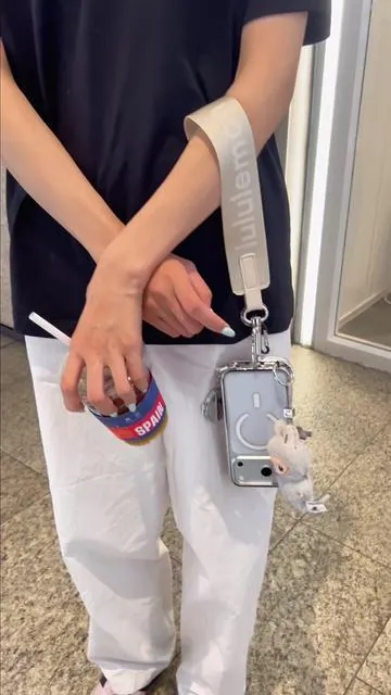 The official upgrade from those clumsy grandma phone tabs. If you want to go totally bagless this summer, this is the ultimate setup. Built-in Tab: Flips out for your essentials, folds 100% flat when you don't need it. Heavy-Duty Security: Way sturdier than plastic patches, zero anxiety about dropping your phone. Premium Vibe: Keeps the clean magnetic aesthetic without the bulk. Plus, you get a free extra strap and cute stickers to customize your look. They are running an insane summer flash sale right now. Tap the link below to lock yours in.#linkoo #casekoo #DealsForYouDays #iphone17promax #SummerWins 