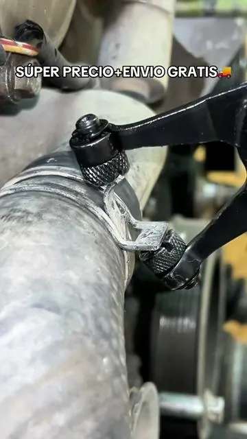 Alicates para desconectar la línea de combustible del automóvil.#tools #CarRepairTools #tiktokshop #alicates #pliers 
