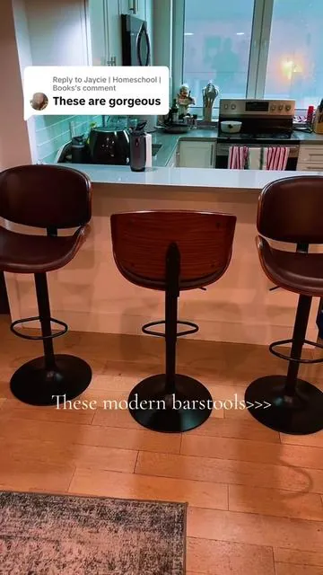 Replying to @Jaycie | Homeschool | Books #barstools #kitchenupgrade #interiordesign #dealsforyoudays #SummerWins 