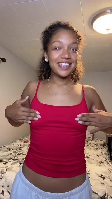 Crazy… #pushupbra 