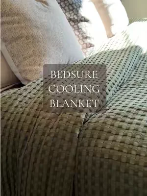 Gonna have to pry this out of my cold hands 😮‍💨🤌🏼 #DealsForYouDays #bedsure #homedecor #coolingblanket #cozyblanket 