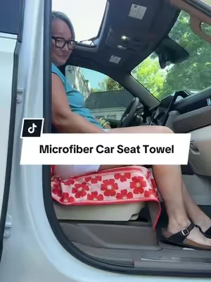Go ahead and grab one for ever seat in your car! This towel for the seats in your car is a game changer! Options for both men and women! Super affordable and machine washable! #tiktokshopcreatorpicks #dealsforyoudays #carseattowel #leatherseats #carseatcover 