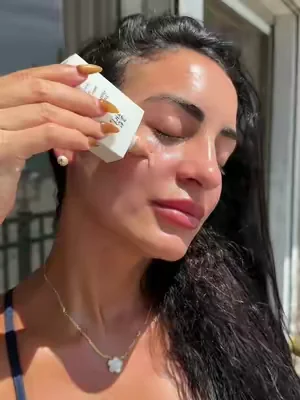 Mi favorito!! @Beauty of Joseon  #beautyofjoseonsunscreen #mineralsunscreen #spfmakeup #DealsForYouDays #koreanskincareproducts 
